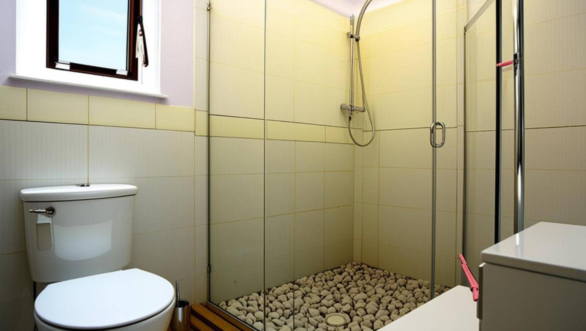 Surya Guest House Проболинго Экстерьер фото